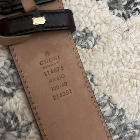 Gucci embossed leather belt L - Picture 2 of 3